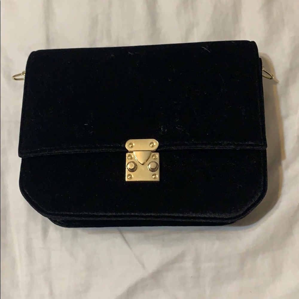 Women’s velvet black bag